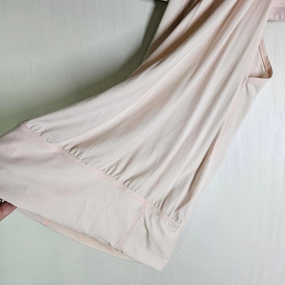 Lululemon No Limits Tank 4 Layered Shelf Bra Pretty Pink Tonka Stripe - Picture 4 of 10